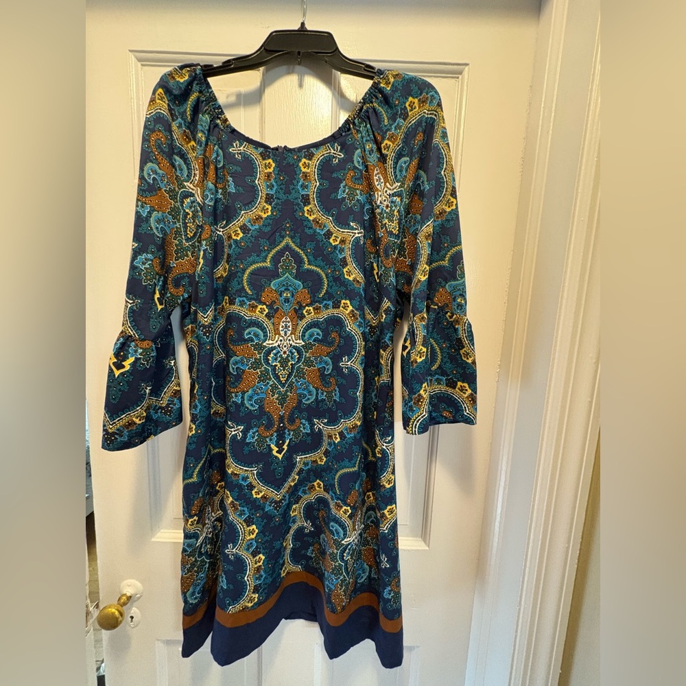 New York & Company Blue and Gold Long Sleeve Dress